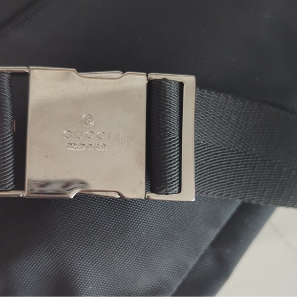 VINTAGE GUCCI Waist / Bum Bag - Black / Logo - Picture 10 of 14